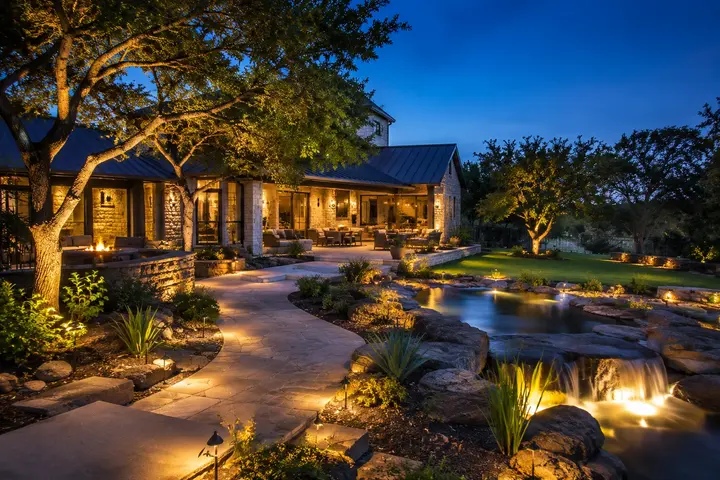 Landscape lighting designer Austin TX by Austin Landscape Lighting
